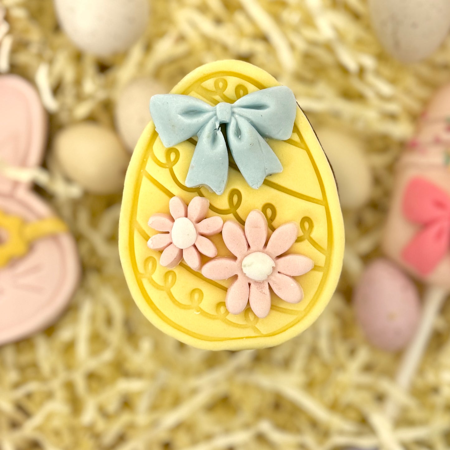Easter yellow easter egg cookie