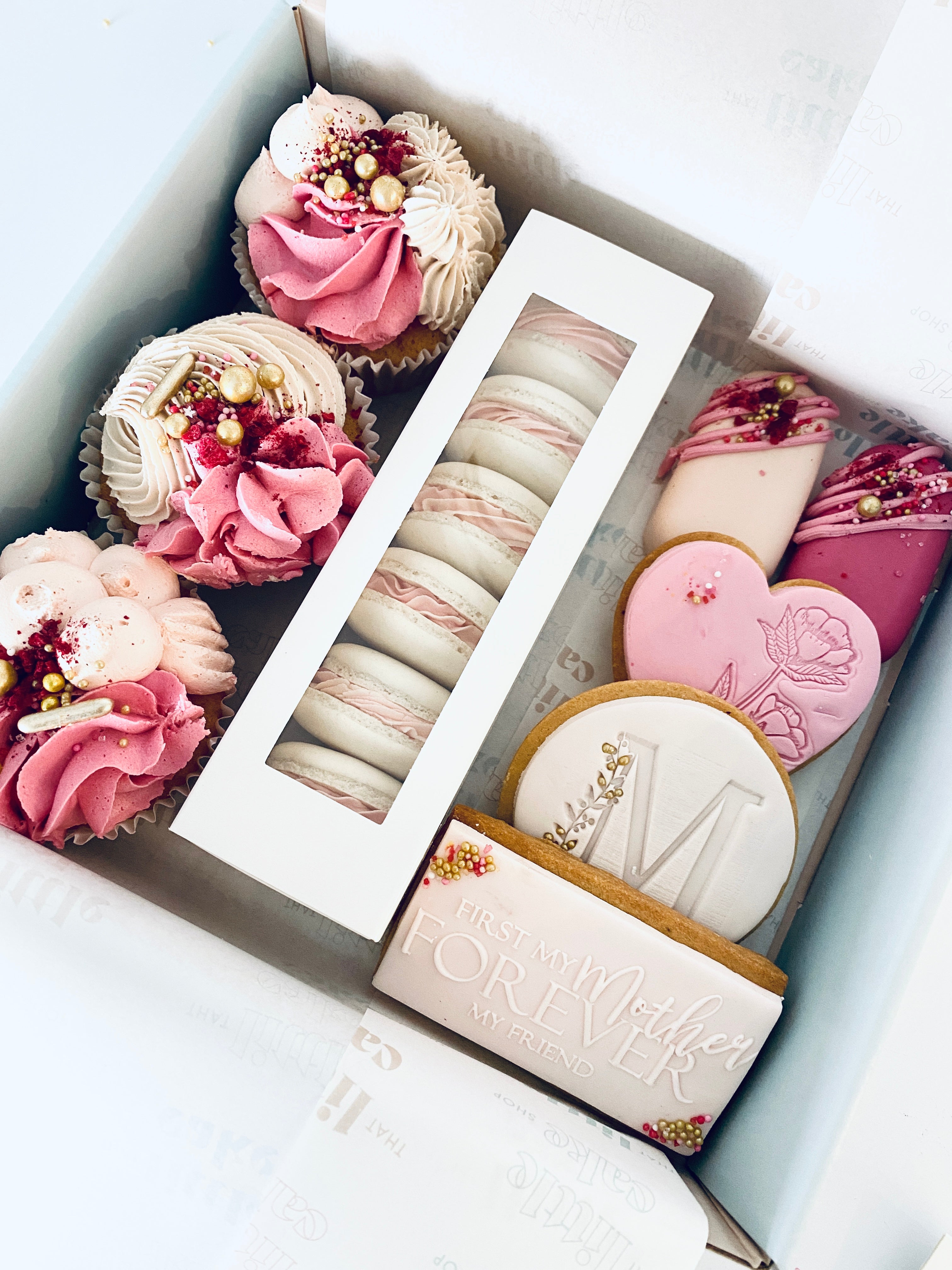 Deluxe Mother's Day gift box