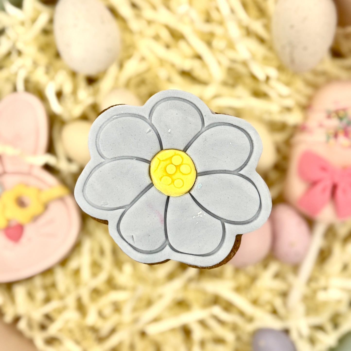 Easter lilac flower cookies